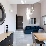 Apartment Aurora