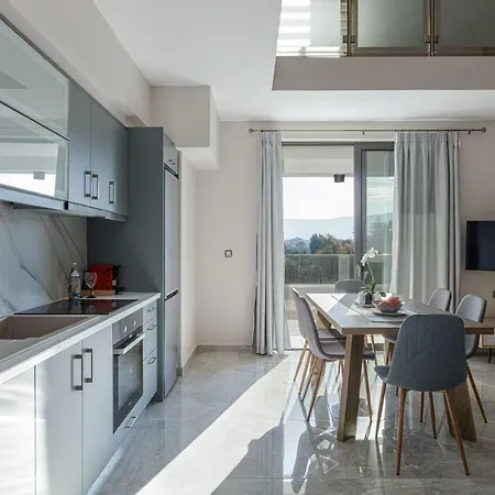 Aurora Apartment *