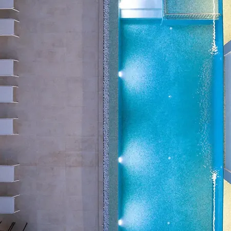 Aparthotel Aurora