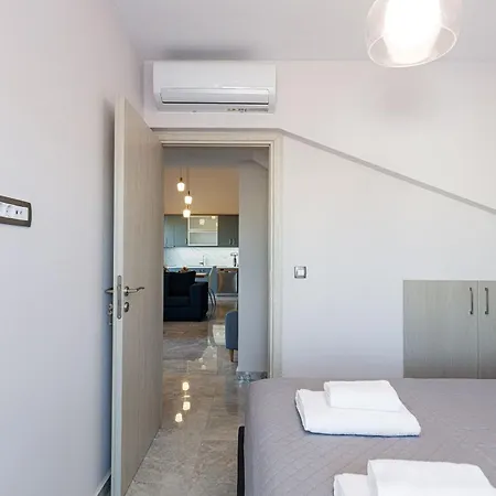 Aurora Apartment *