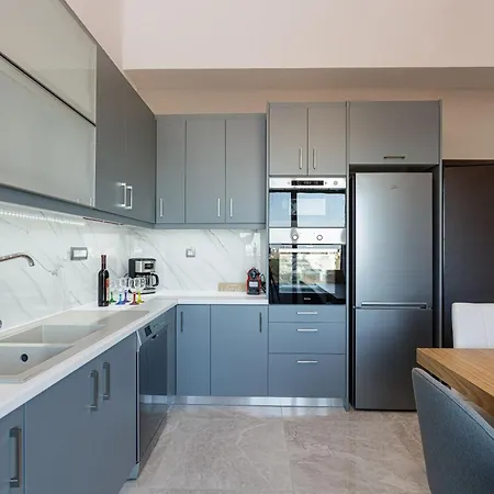 Aurora Apartment *